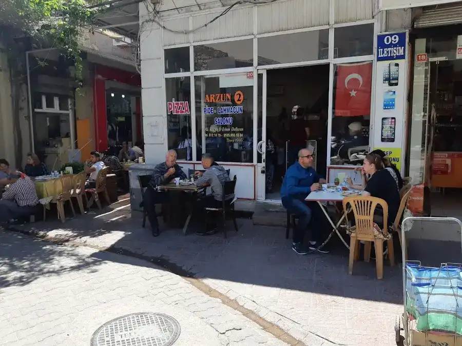 Arzun 2 Pide Lahmacun Salonu
