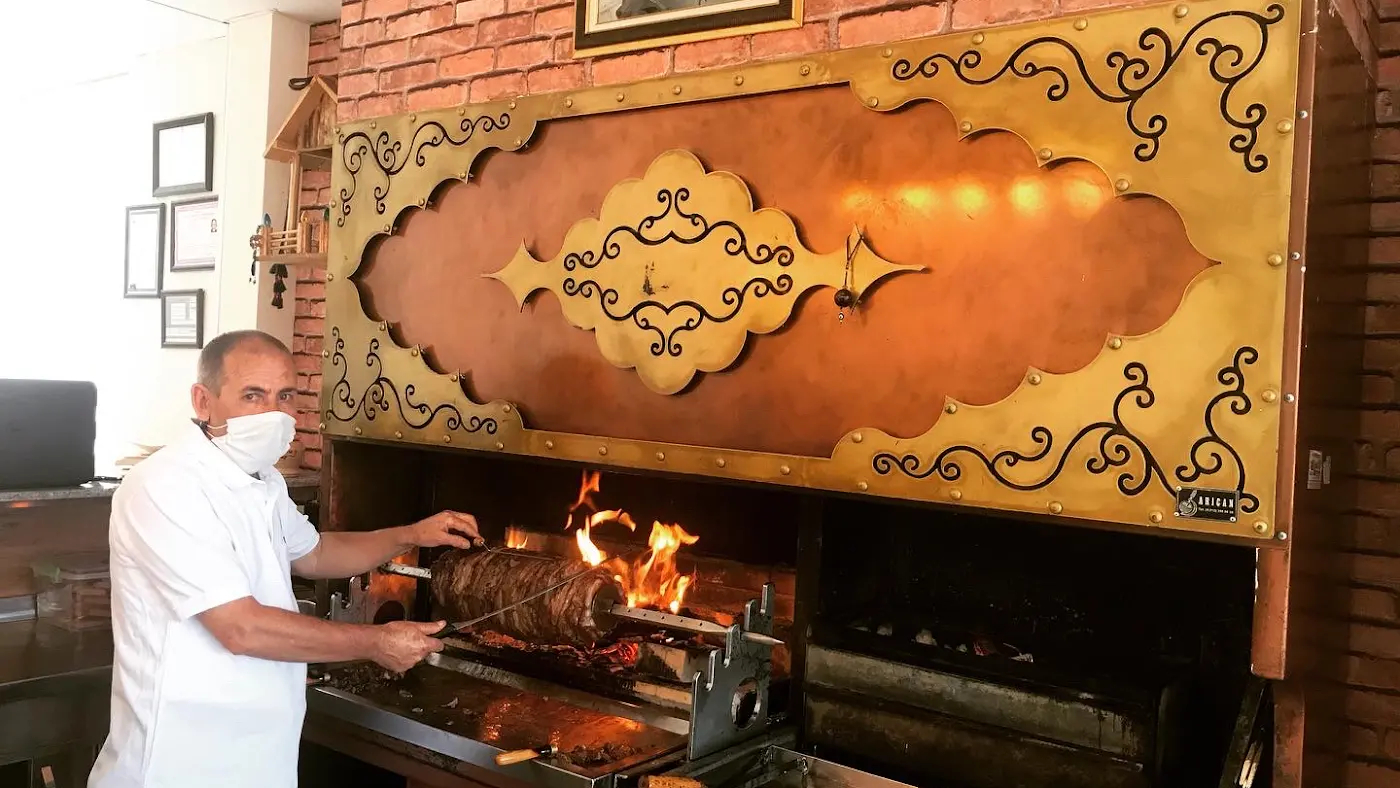DURAK USTA DADAŞ OLTU CAĞ KEBAP SALONU fotoğraf 1