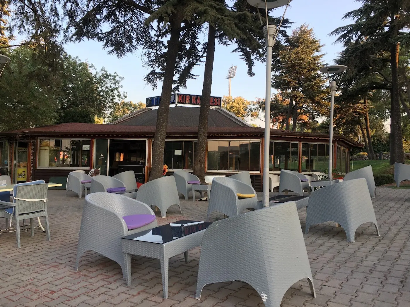 Metropol Kır Kahvesi fotoğraf 1