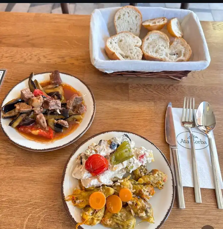Ata Çorba - Ayvalık Zeytinyağlı Ev Yemekleri fotoğraf 2