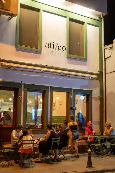 Ati&Co Burger