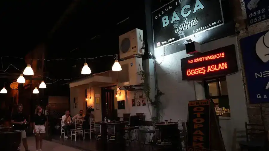 Baca Sahne Ayvalık | Özgün Türkü Evi