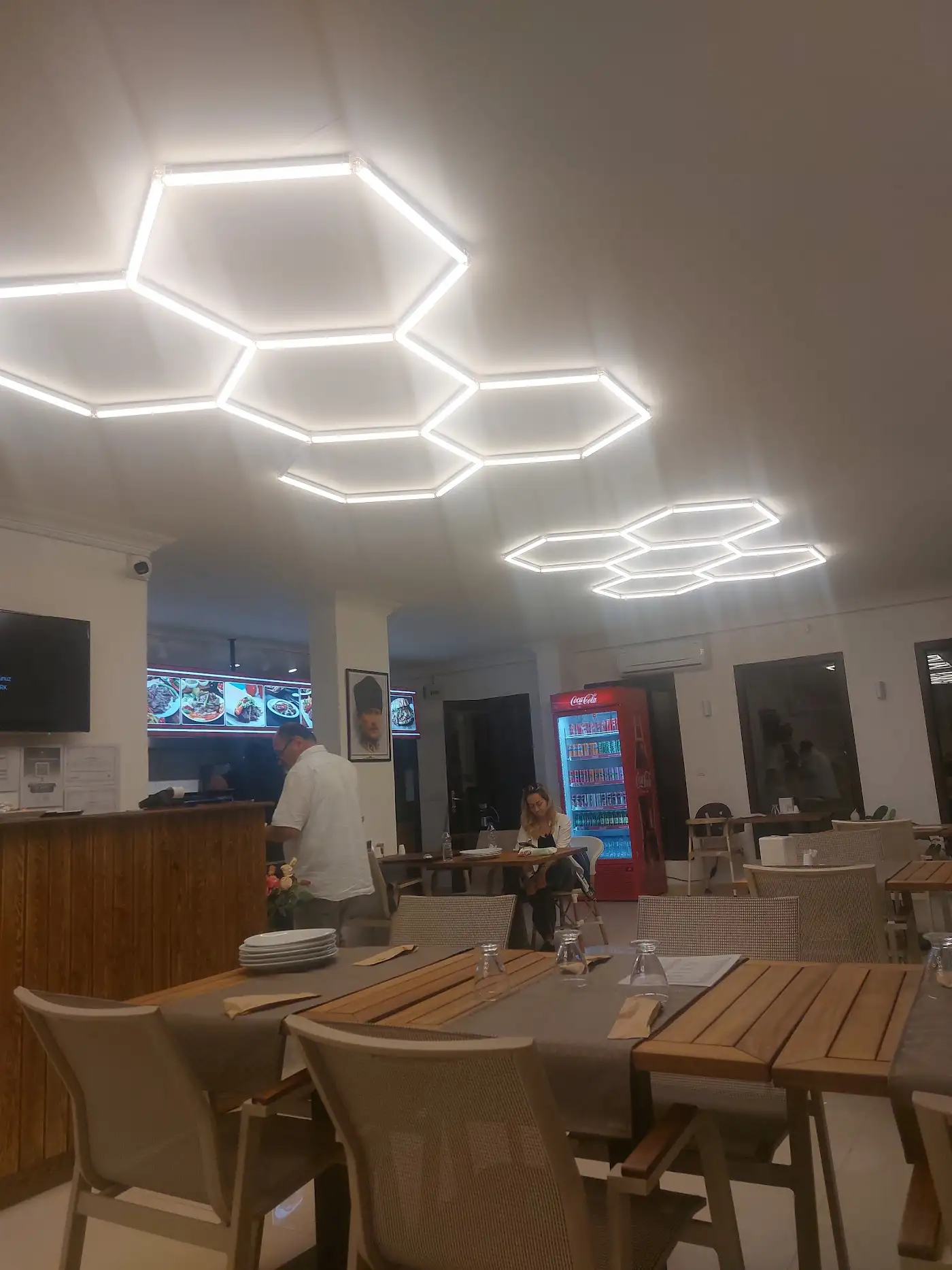 Mir Döner & Kahvaltı Ayvalık fotoğraf 3