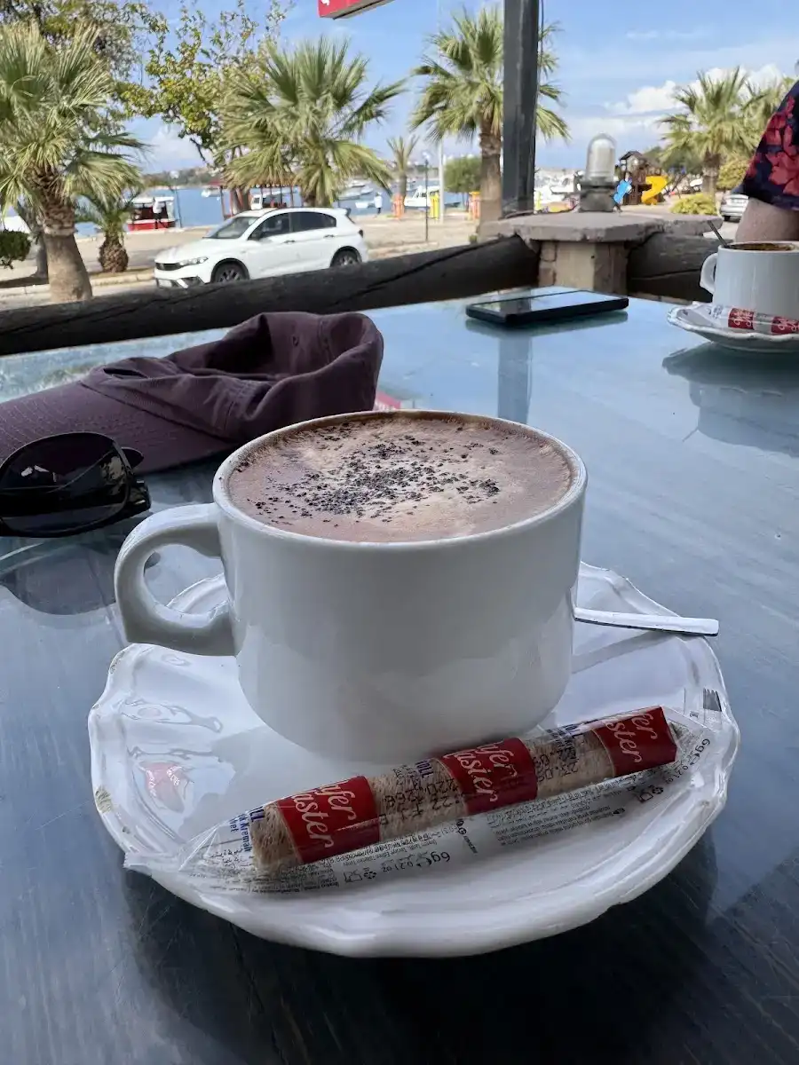 Q-es Cafe fotoğraf 2