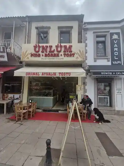 Ünlüm Pide Börek Ayvalık Tostu