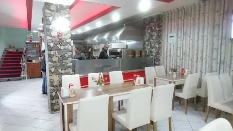 Bella Napoli Pizza fotoğraf 3