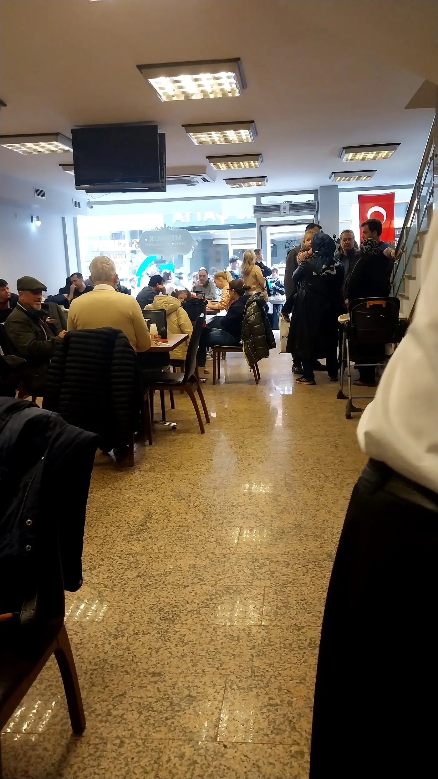 Meşhur Lahmacun Salonu fotoğraf 1