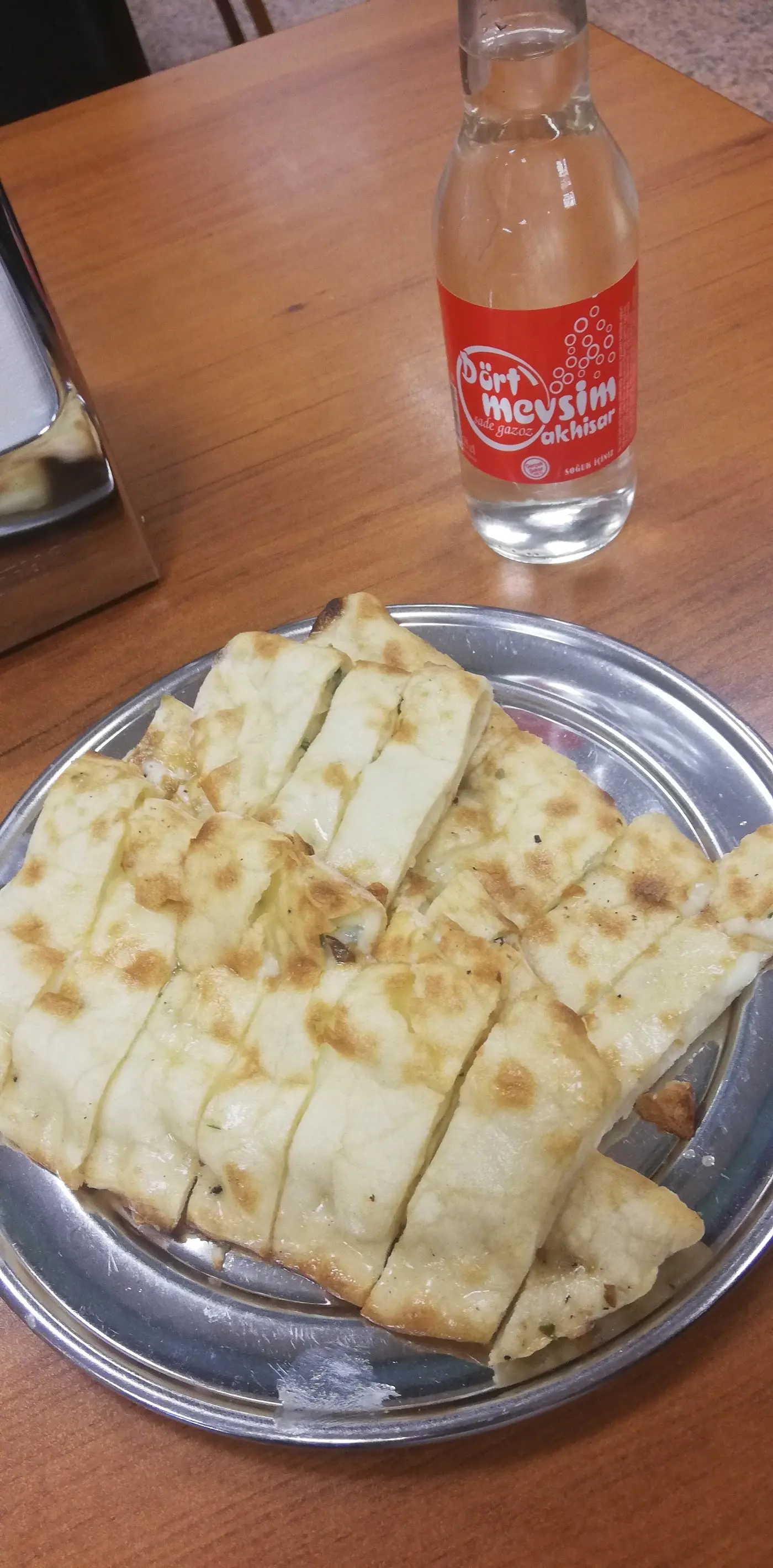 Meşhur Lahmacun Salonu fotoğraf 2