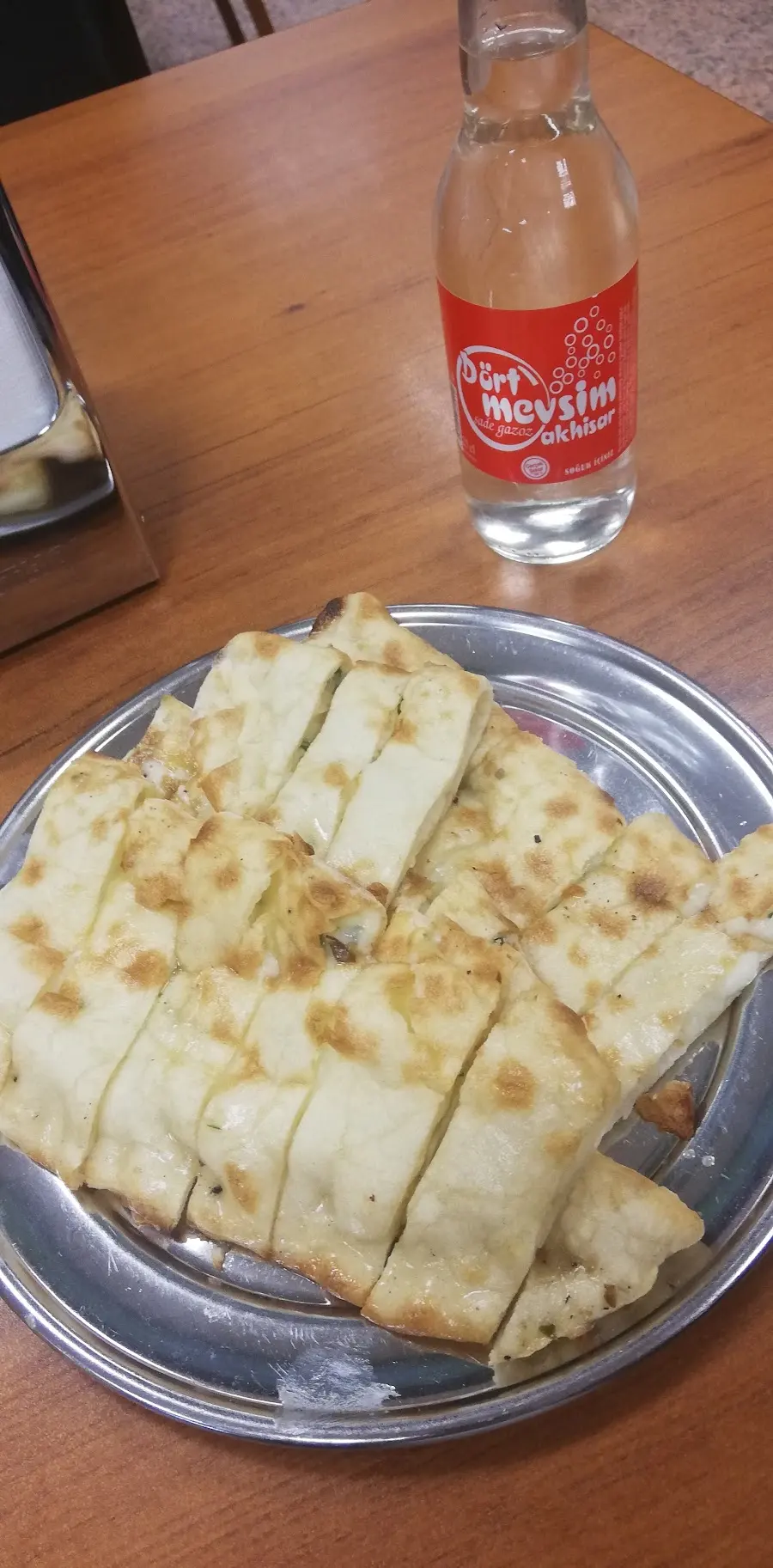 Meşhur Lahmacun Salonu fotoğraf 2