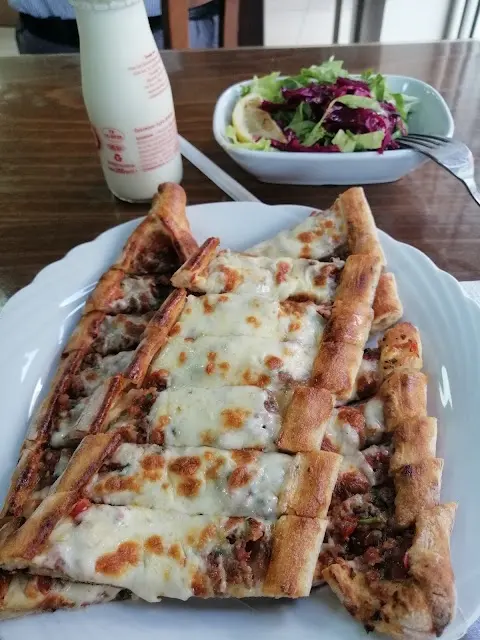 Nazilli Pide Döner Salonu fotoğraf 2