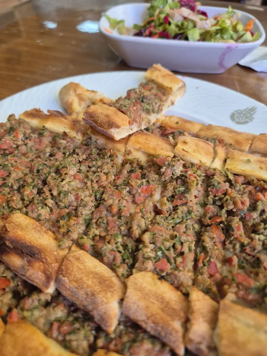 Nazilli Pide Döner Salonu fotoğraf 3