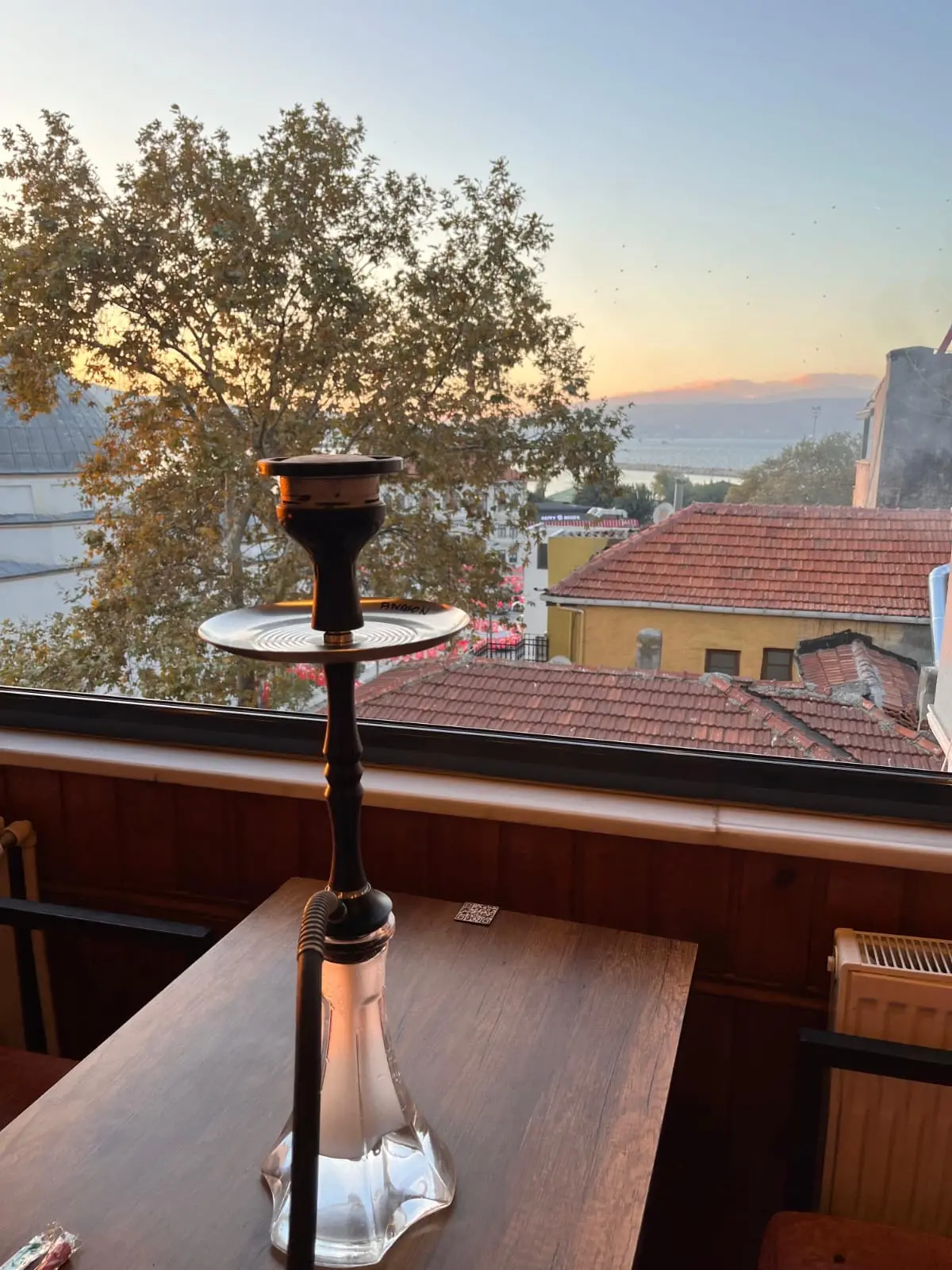 Albatros nargile cafe