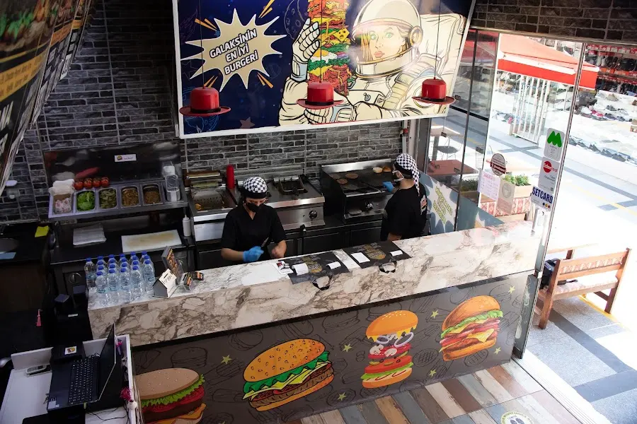 Dana Burger Bandırma (Yerli) fotoğraf 3