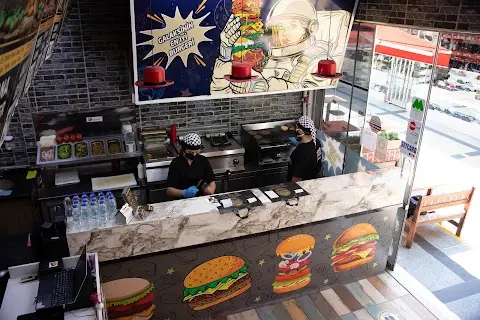 Dana Burger Bandırma (Yerli) fotoğraf 3