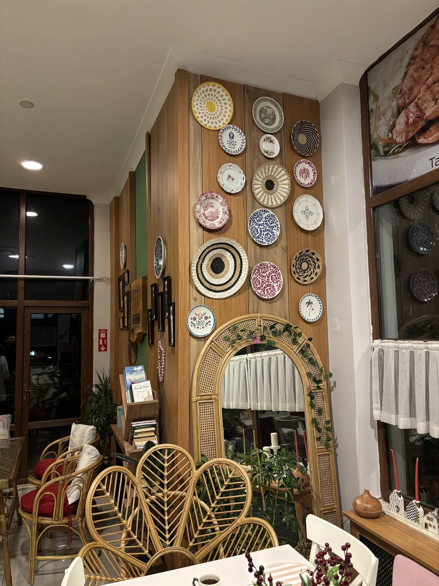 Eyvallah Kafe