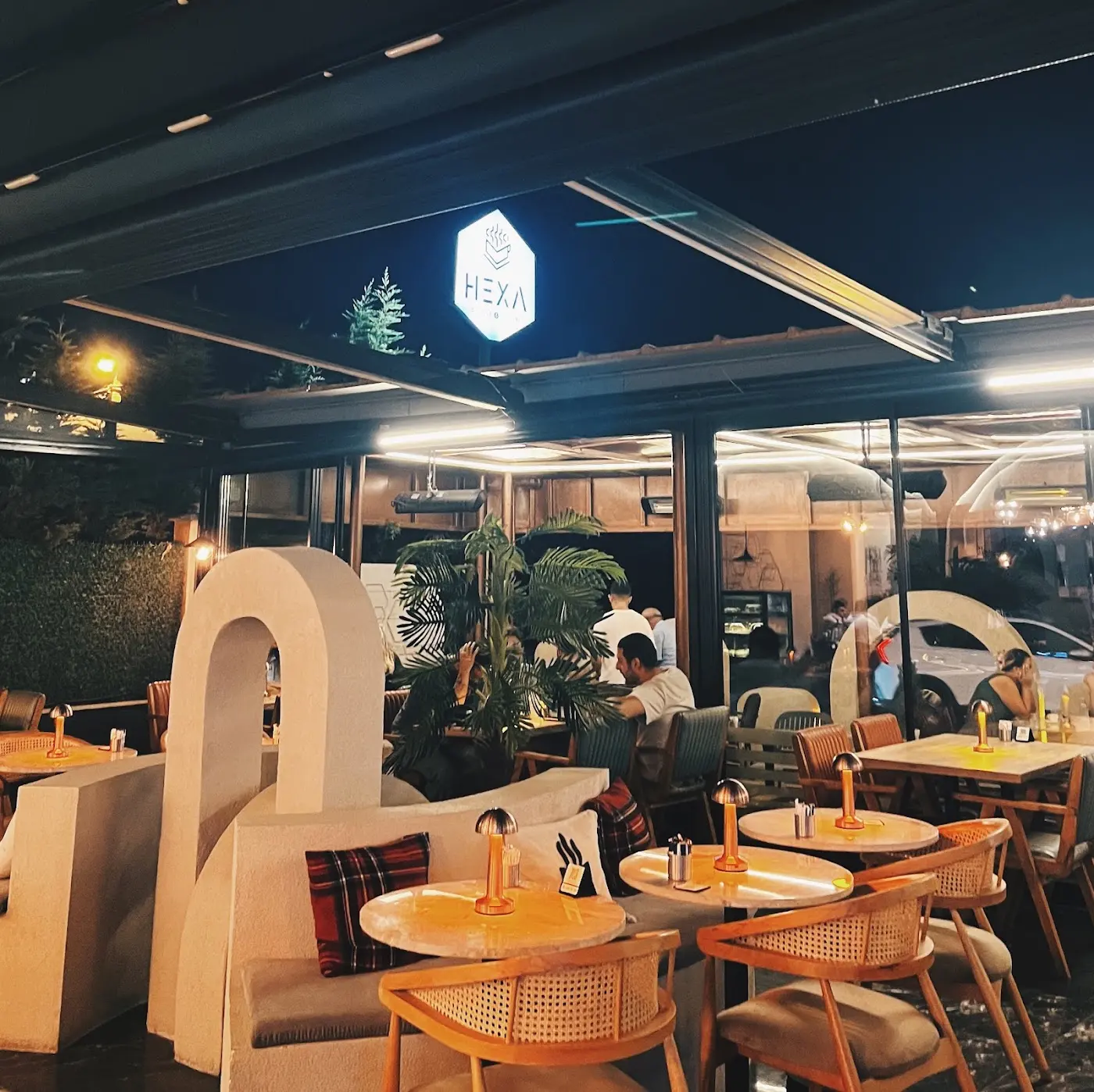 Hexa Coffee & Dessert fotoğraf 1