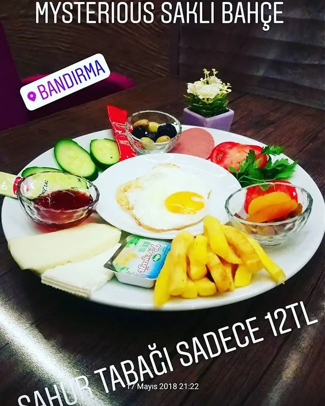 Mysterious cafe saklı bahçe fotoğraf 2