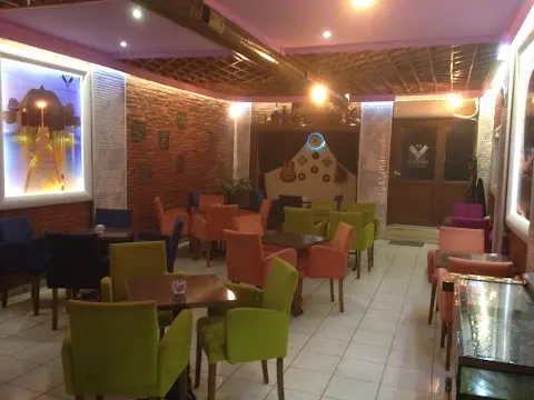 Mysterious cafe saklı bahçe fotoğraf 3