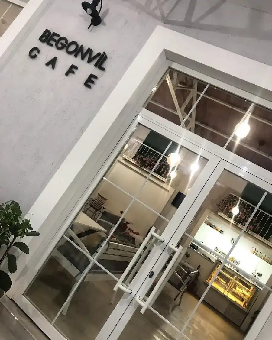 Begonvil Cafe