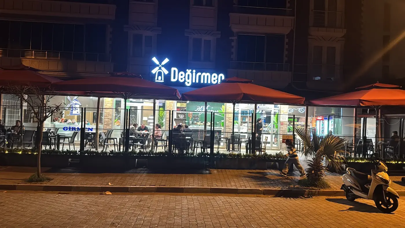 Değirmen Pasta & Cafe