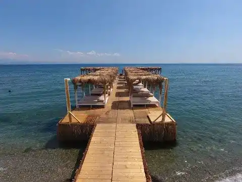 Tren Beach & Club Altınoluk