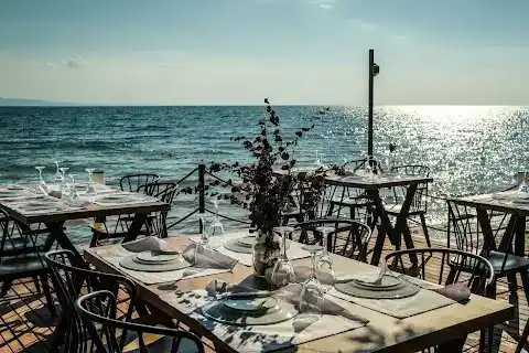 Deep Cafe Restaurant