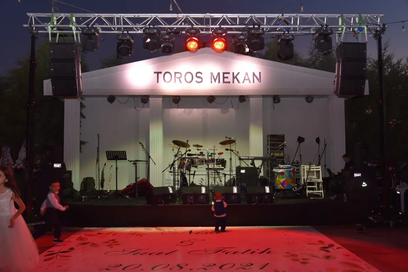 Toros Mekan