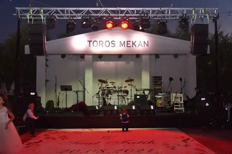 Toros Mekan