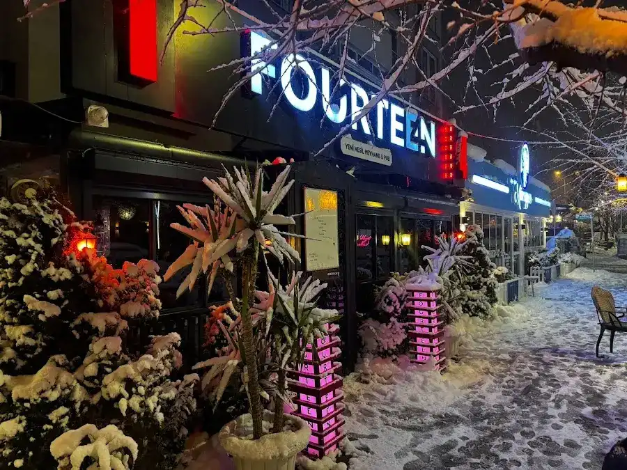FOURTEEN YENİ NESİL MEYHANE PUB