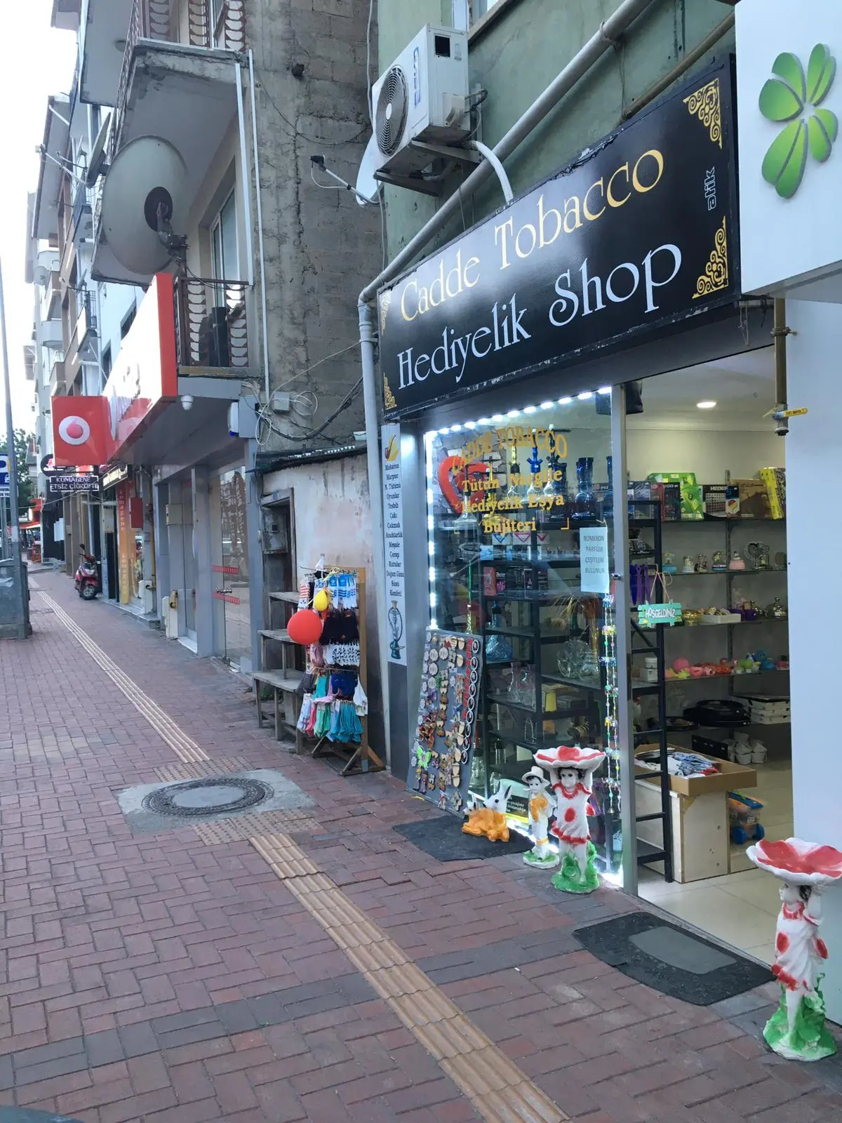 Cadde Tobacco Hediyelik Shop