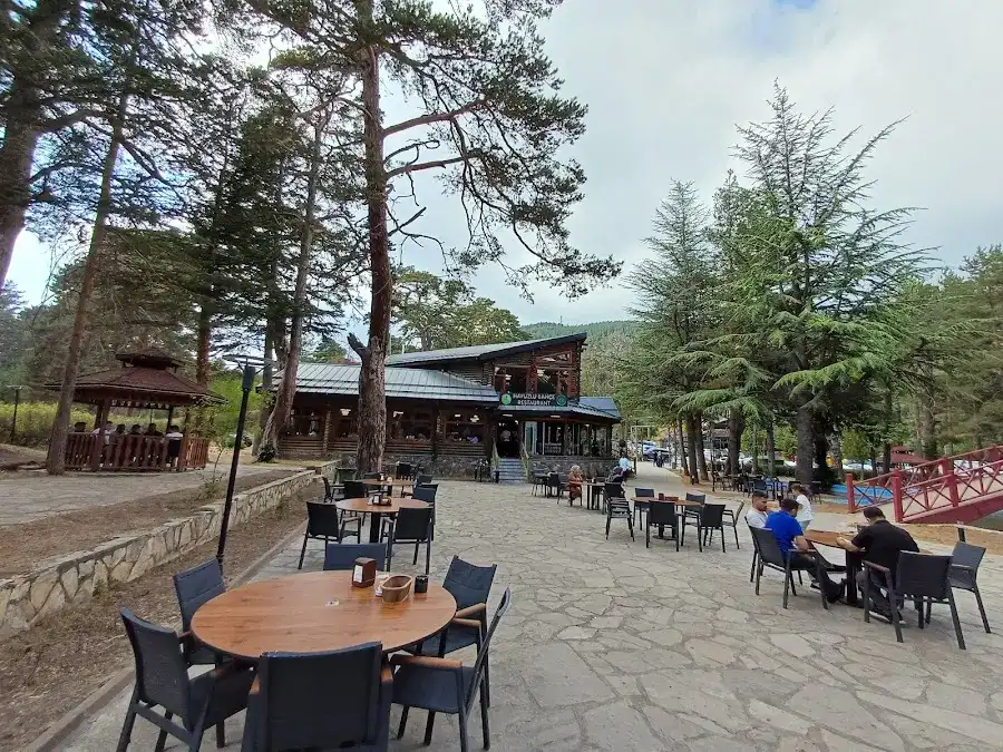 Havuzlu Bahçe Restaurant
