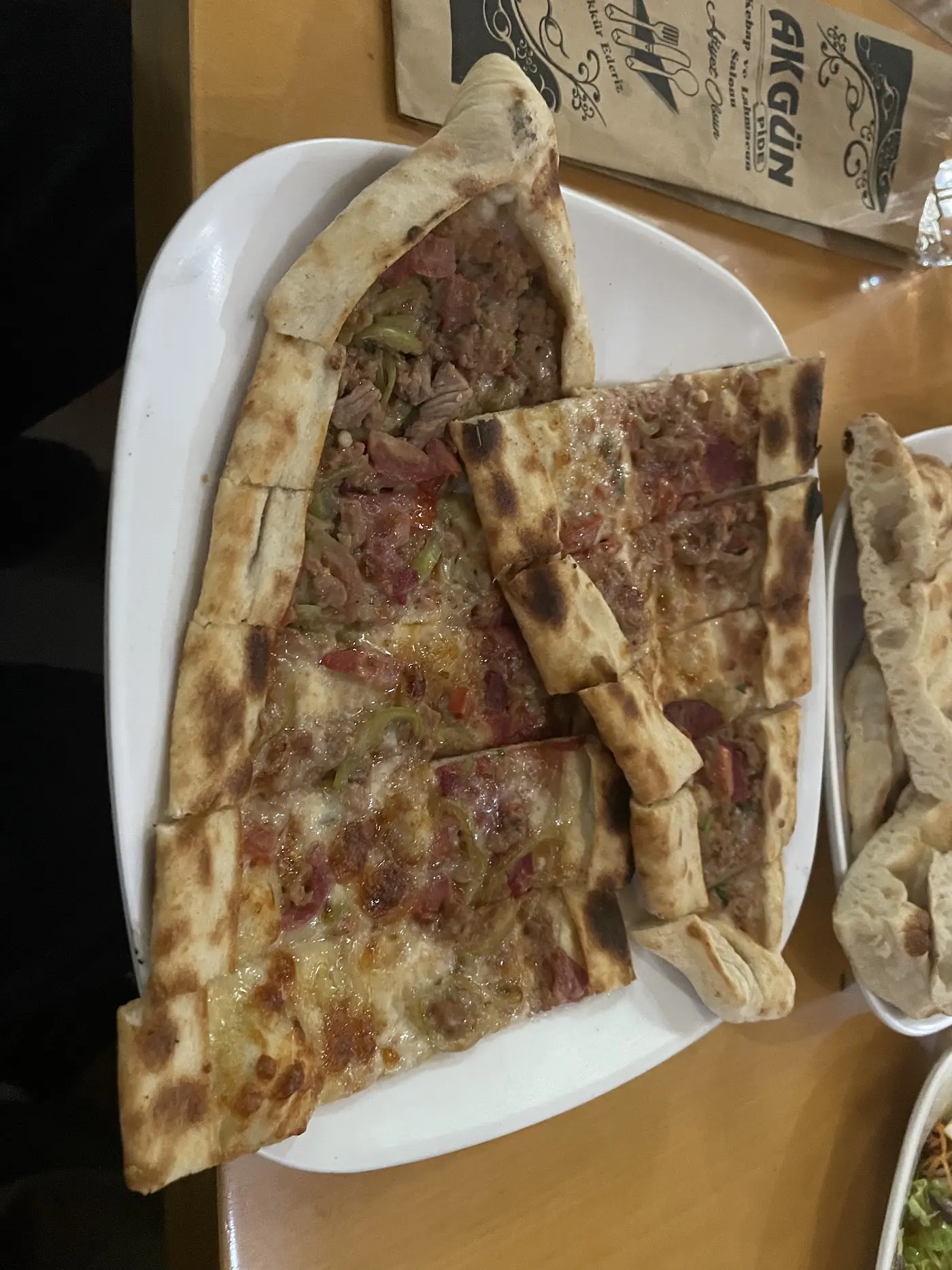 Akgün Pide Ve Kebap Salonu fotoğraf 3