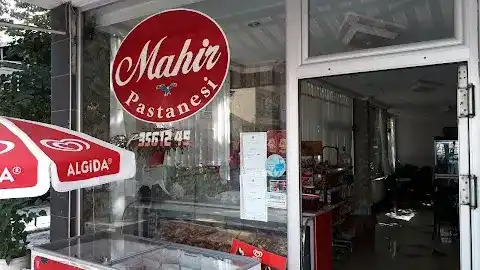 Mahir Pastanesi