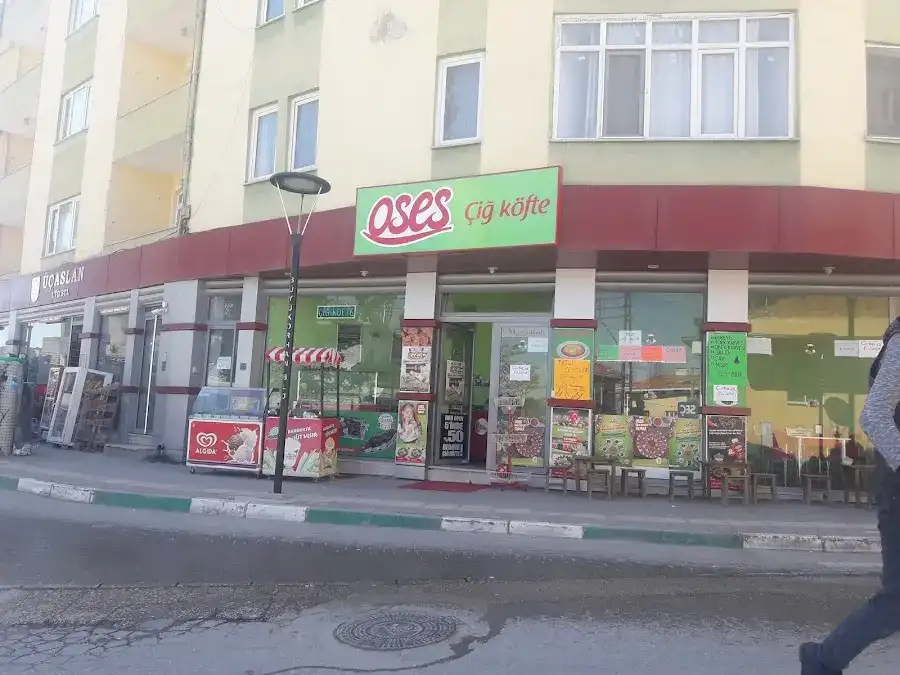O Ses Çiğ Köfte Tatlı ve Dondurma Merkezi fotoğraf 3