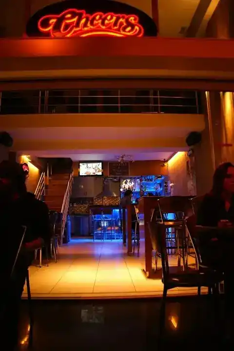Cheers Bar