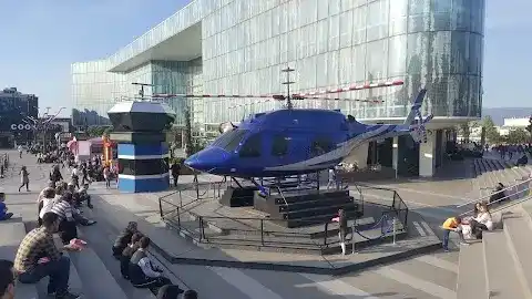Avşar Sinema Bursa Kent Meydanı Avm fotoğraf 3