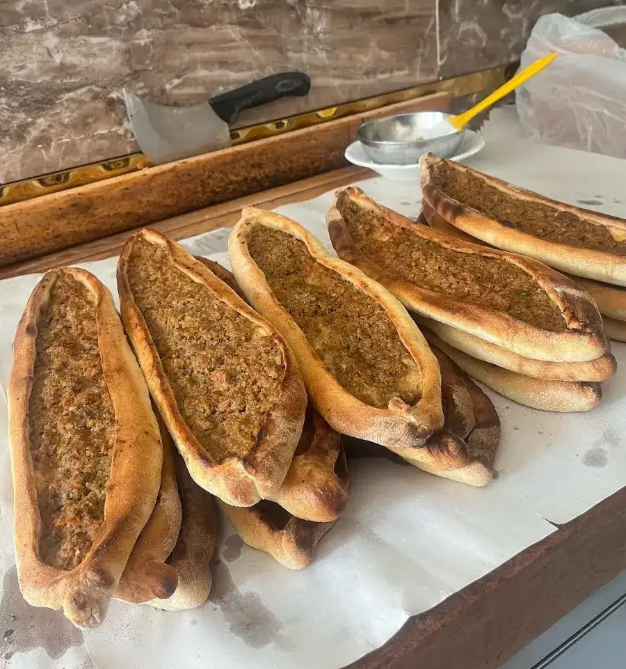 GÜRSU ALTINGÜL PİDE & LAHMACUN VE DÖNER SALONU (SALİH USTA) fotoğraf 2