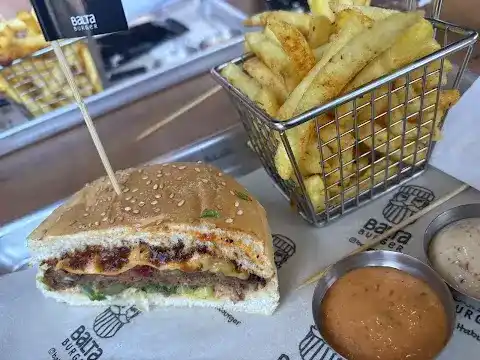 Balta Burger Balkan fotoğraf 2