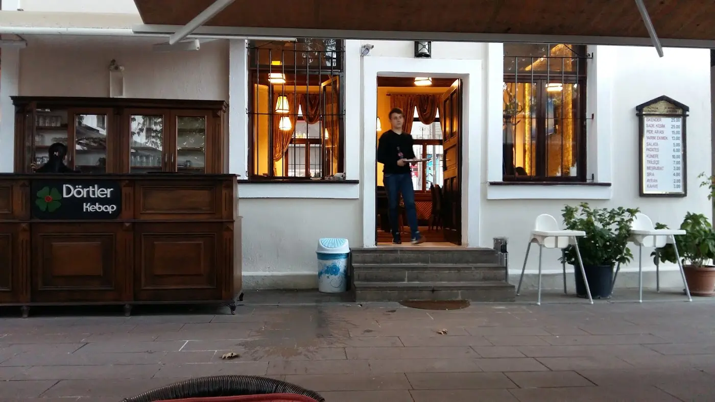 Dörtler Kebap Çarşı
