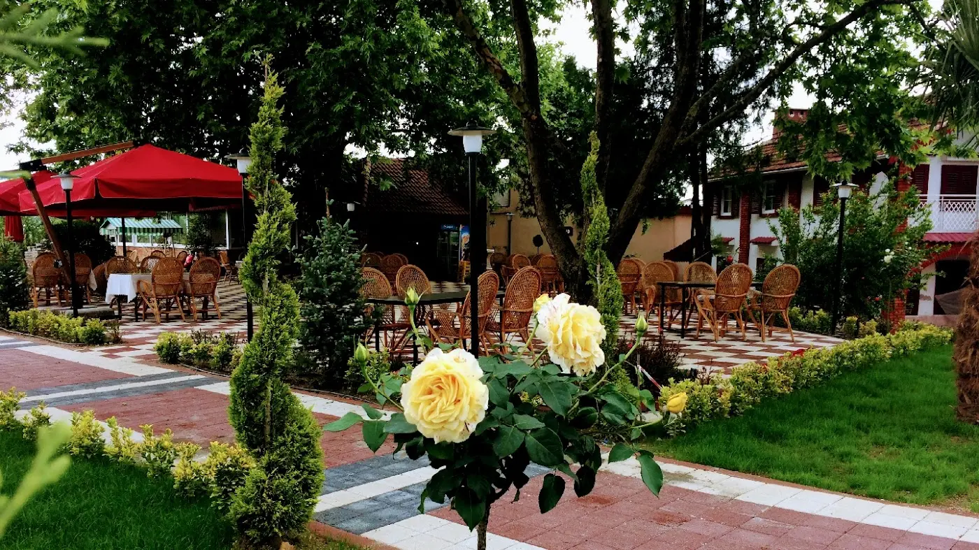Şah İnegöl Köftecisi fotoğraf 3