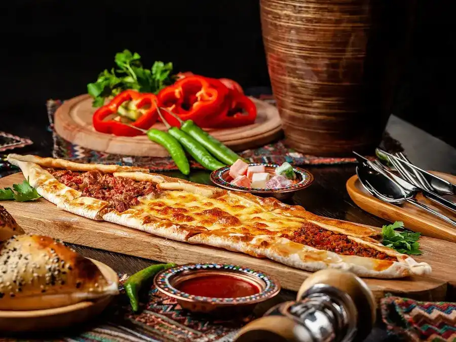 Şark Pide Kebap Salonu İnegöl fotoğraf 3