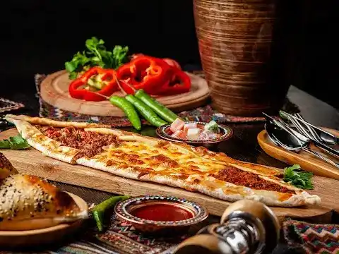 Şark Pide Kebap Salonu İnegöl fotoğraf 3