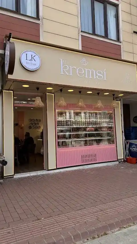 Le Kremsi Sütlü Tatlı İznik