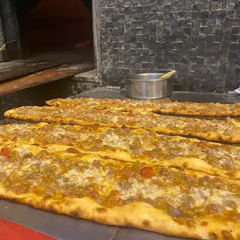 ADEM USTA PİDE SALONU fotoğraf 3