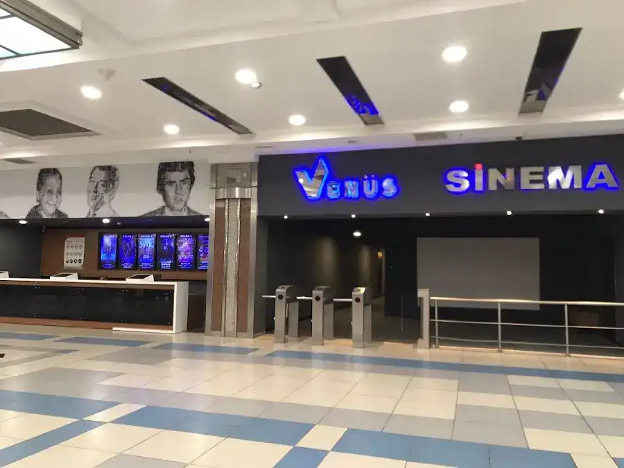 As Outlet Venüs Sineması
