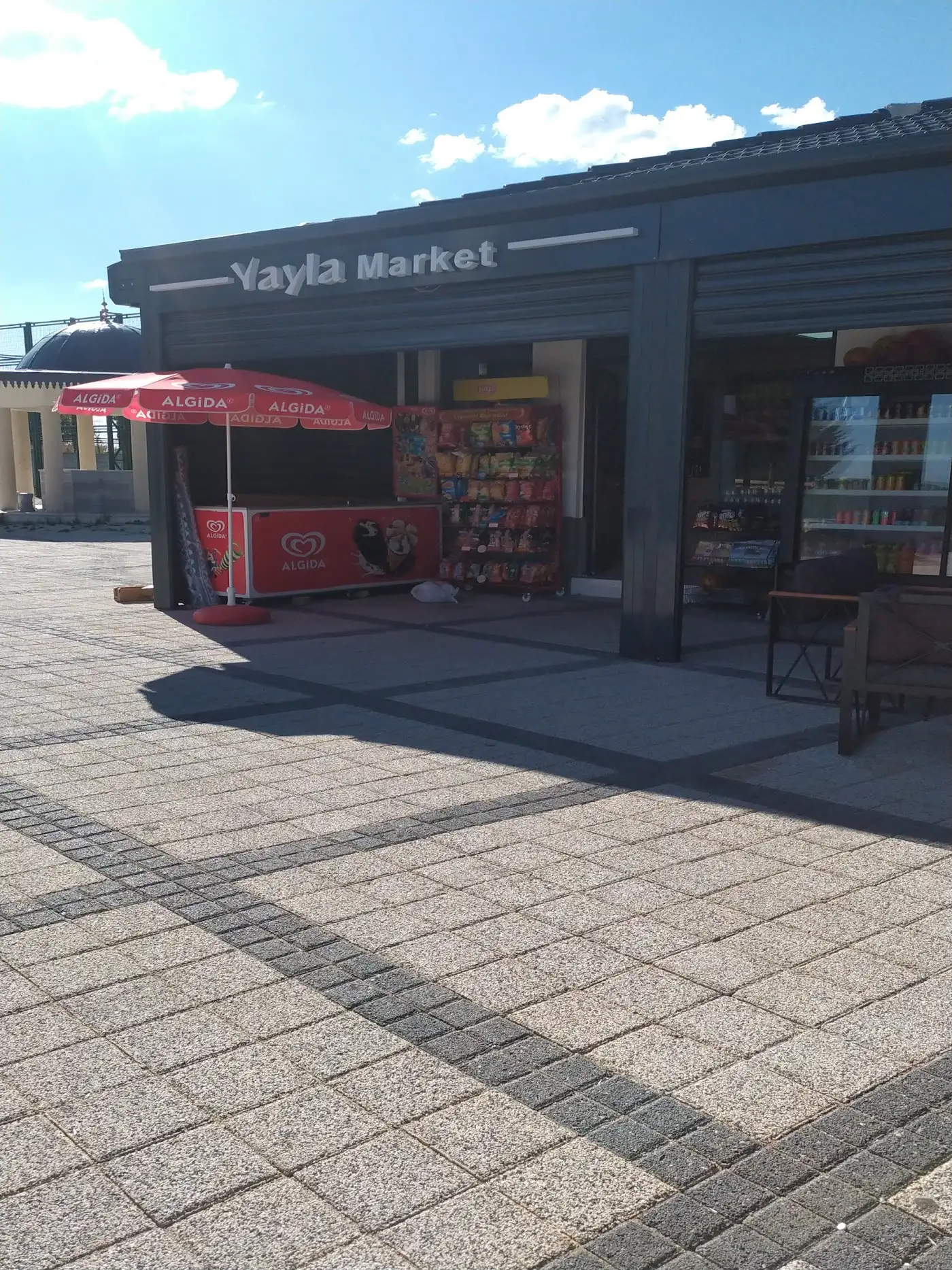 Yayla Market & Cafe