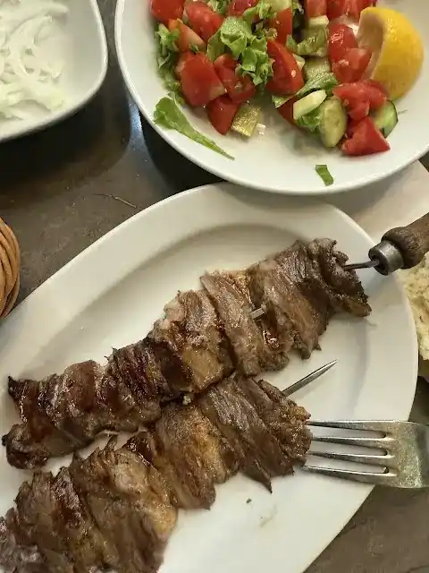 FUAT USTA ERZURUM CAĞ KEBAP SALONU (KESTEL ŞUBESİ) fotoğraf 3