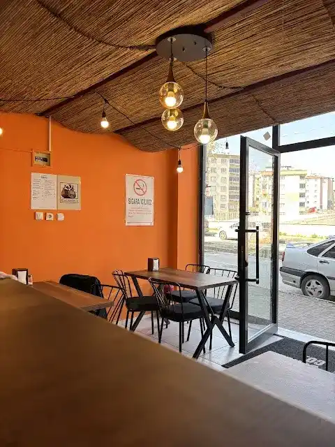 Relax Burger Co.