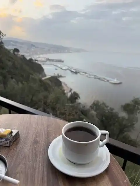 güzeltepe cafe mudanya fotoğraf 3