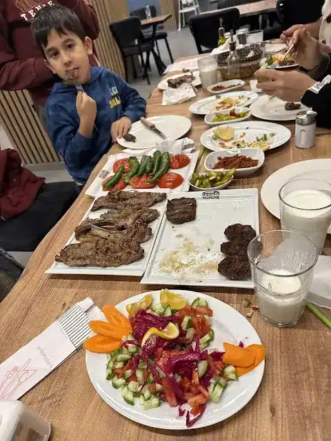 Löpür Löpür Et Kasap & Izgara fotoğraf 2